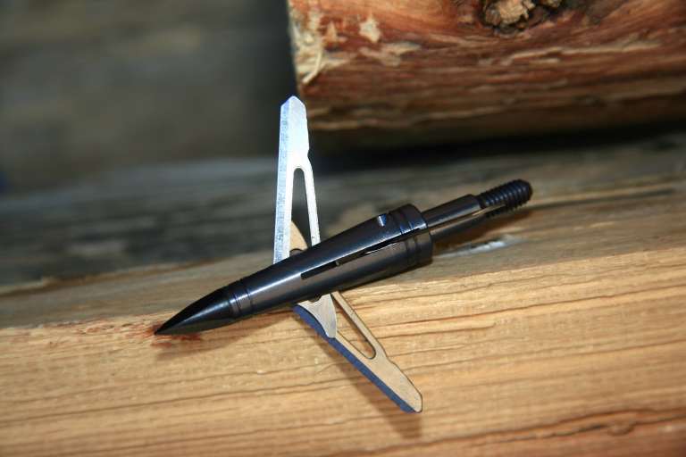 Fixed or Mechanical Broadheads? A Deeper Look Shoot On