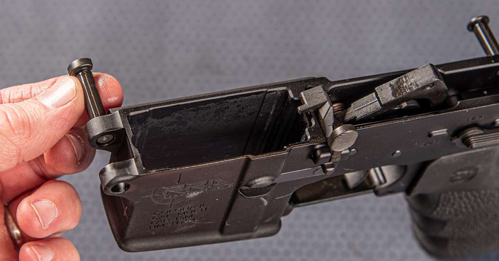 AR15 Lubrication the Right Way Shoot On