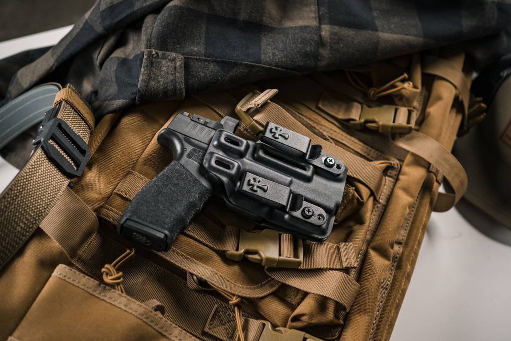 Crossbreed® Holsters Introduces The Reign Adjustable Iwb Holster