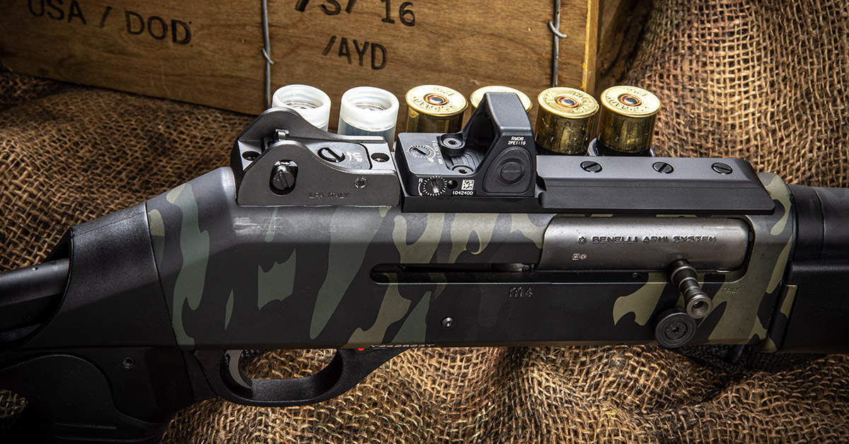 First Test: Benelli M4 Ext Defensive Shotgun