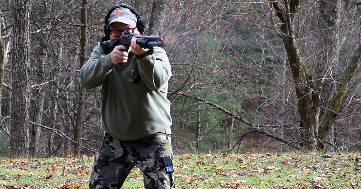 First Test: Benelli M4 Ext Defensive Shotgun