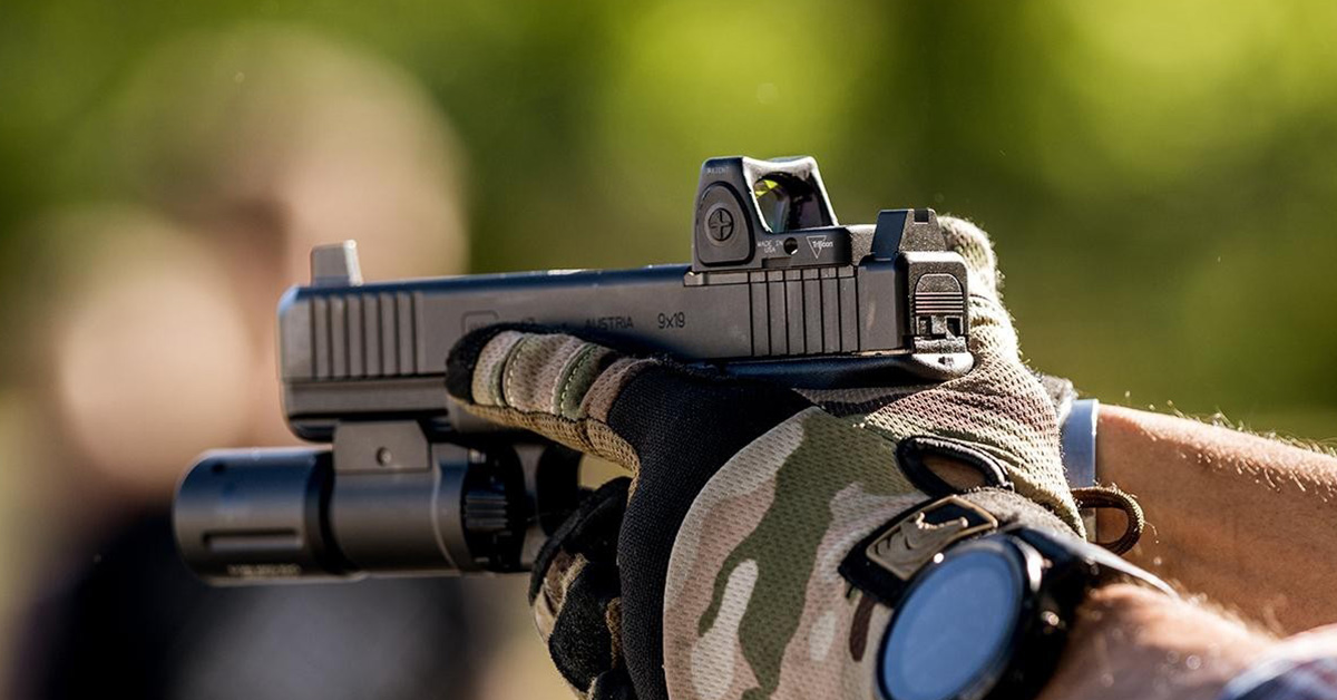 Rise Of The Enclosed Emitter Red Dots